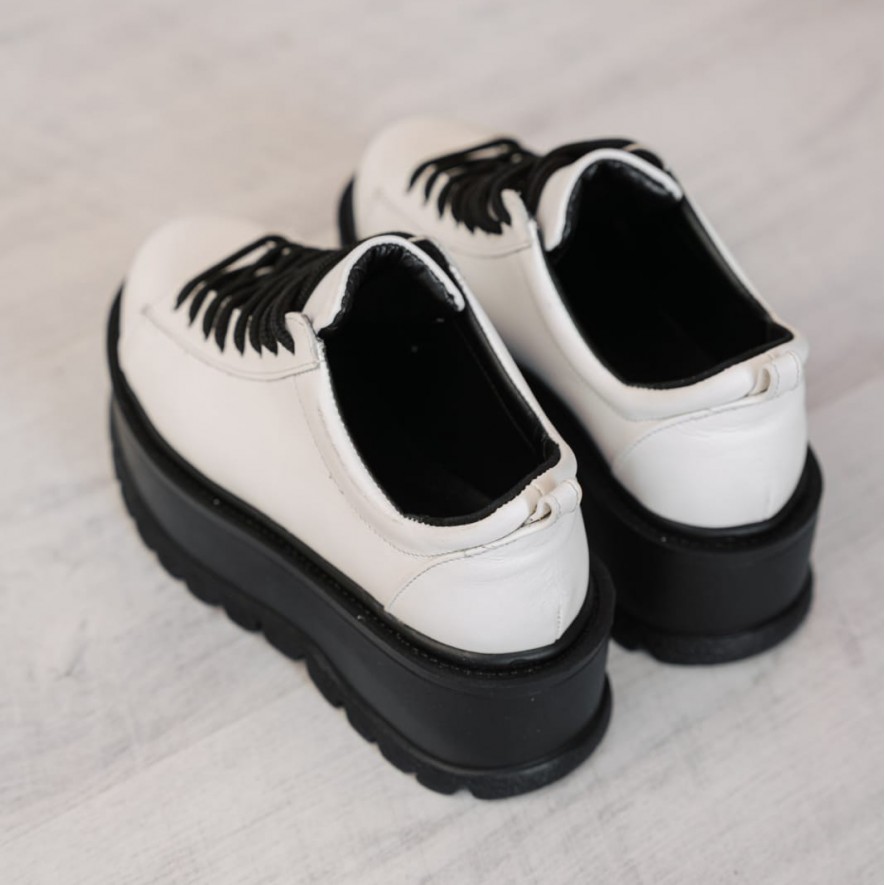 *. Sneakers - Medellin - Full White